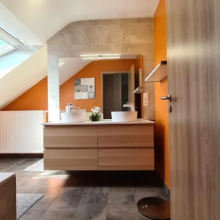 Maison De Pour Maximum 6 Personnes Avec Piscine Villa Jalhay